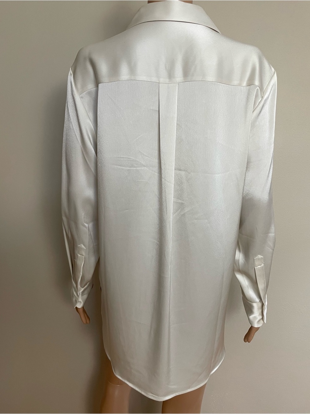 Women's BABATON ARITZIA Ivory SATIN Button Down OVERSIZED Shirt BLOUSE  XS - Picture 3 of 6